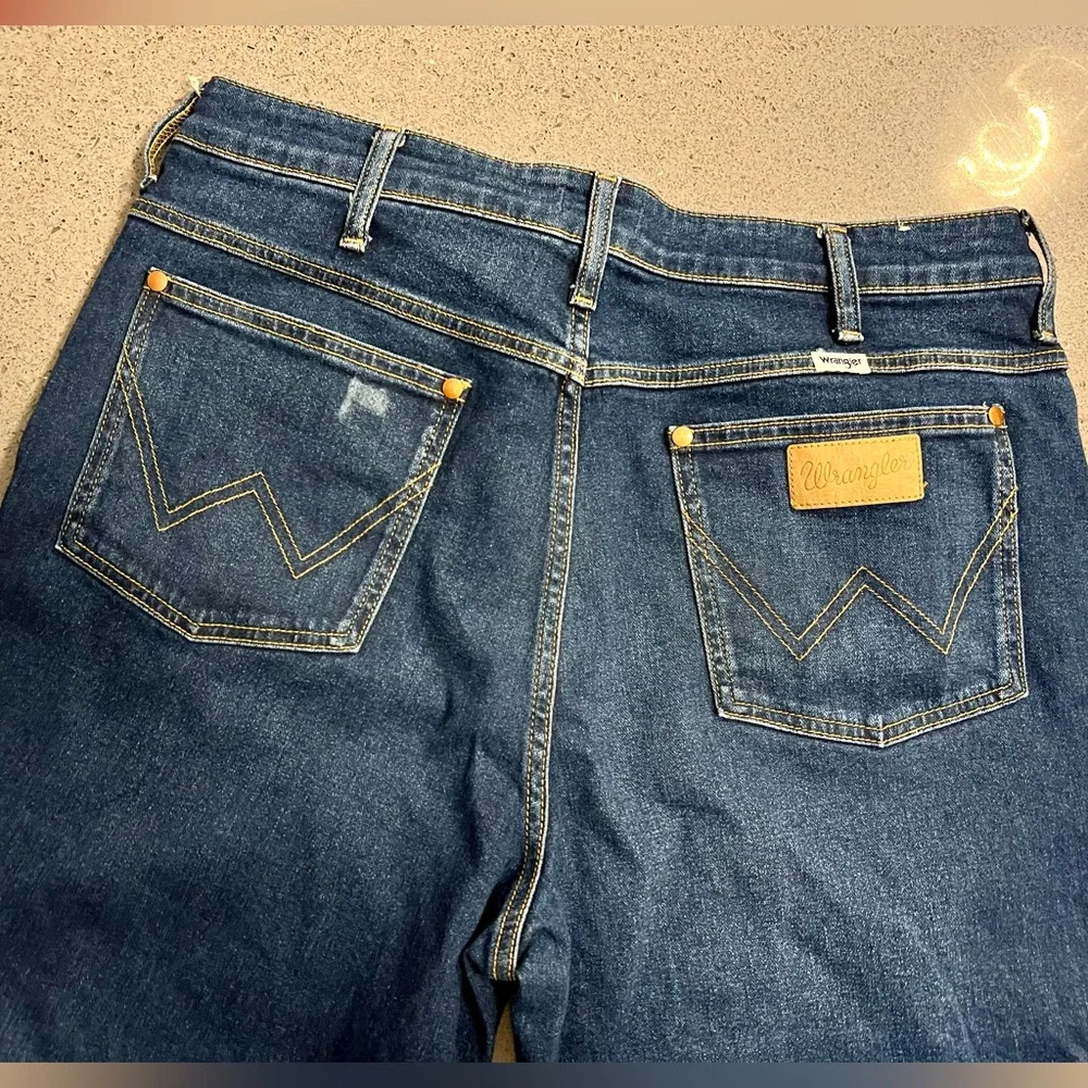 Wranglers High Waisted Wild West Ankle Jeans - Picture 8 of 9